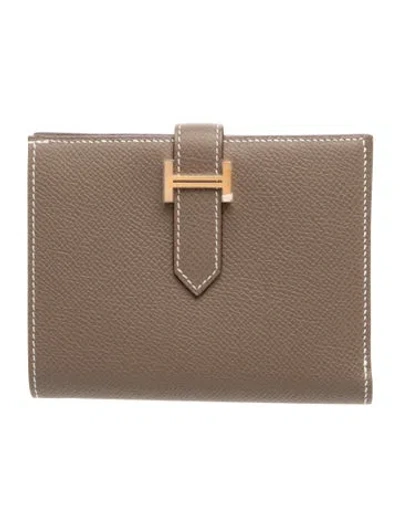Pre-owned Hermes 2022 Compact Bearn Wallet In Neutral