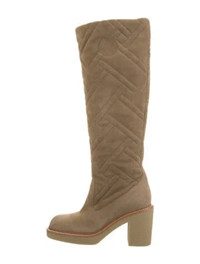 Pre-owned Hermes 2022 Fjord Riding Boots In Neutral