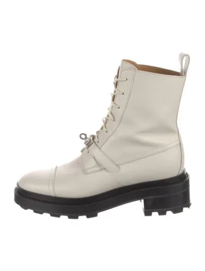 Pre-owned Hermes 2022 Funk Combat Boots In Neutral