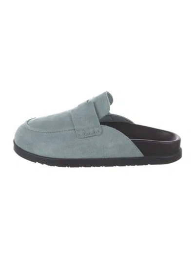 Pre-owned Hermes 2022 Go Mules In Blue