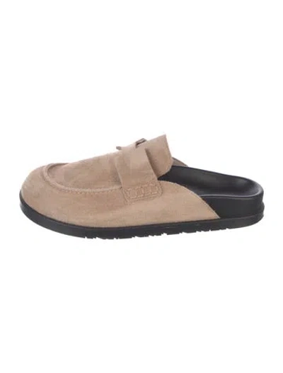 Pre-owned Hermes 2022 Go Mules In Neutral