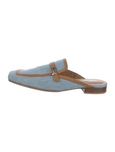 Pre-owned Hermes 2022 Groupie Mules In Blue