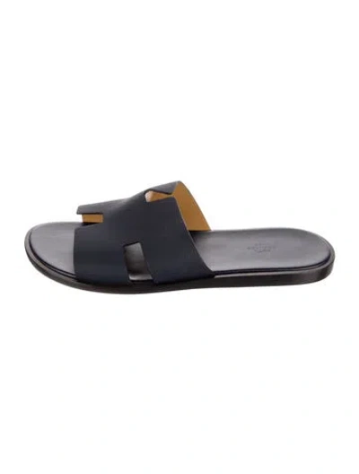 Pre-owned Hermes 2022 Izmir Slides In Blue