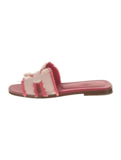 Pre-owned Hermes 2022 Oran Slides In Pink