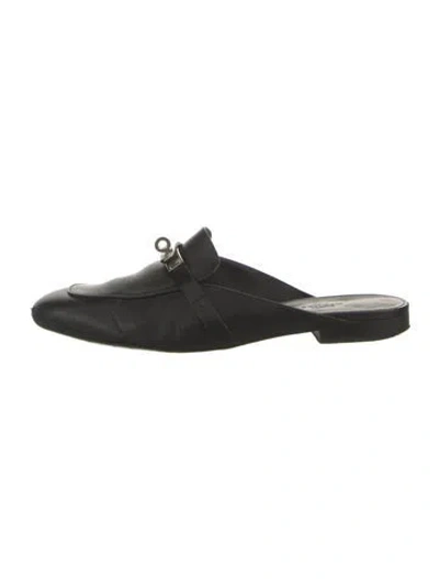 Pre-owned Hermes 2022 oz Mules In Black