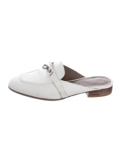 Pre-owned Hermes 2022 oz Mules In White