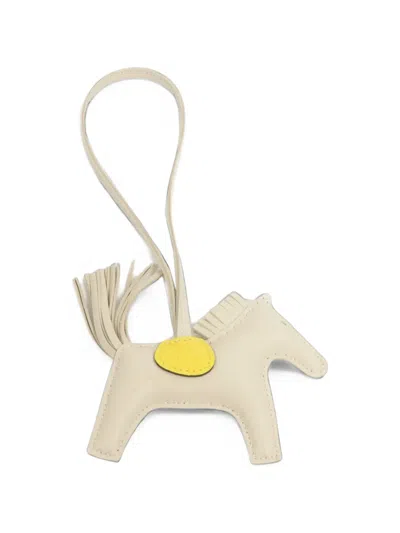 Pre-owned Hermes 2022 Pm Rodeo Bag Charm In White