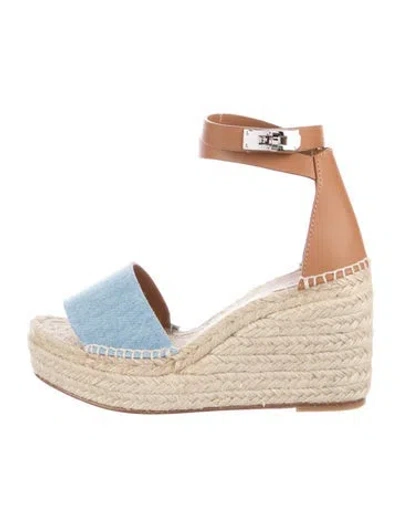 Pre-owned Hermes 2022 Tipoli Espadrilles In Blue/brown