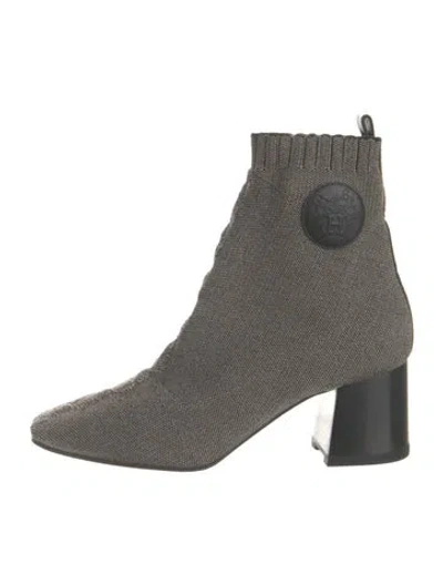 Pre-owned Hermes 2022 Volver Sock Boots In Neutrals