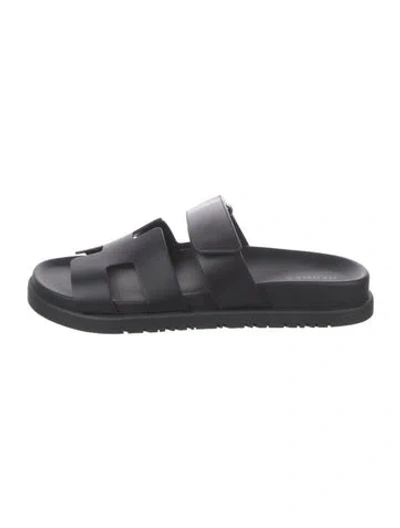 Pre-owned Hermes 2023 Chypre Slides In Black