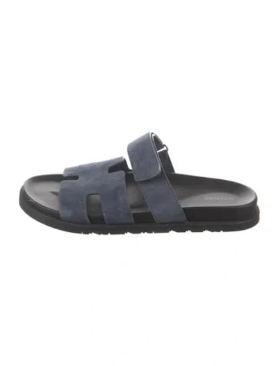 Pre-owned Hermes 2023 Chypre Slides In Blue