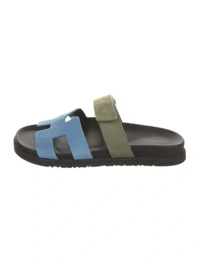 Pre-owned Hermes 2023 Chypre Slides In Blue