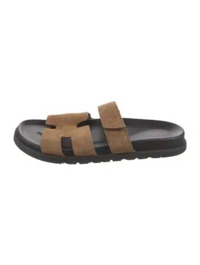 Pre-owned Hermes 2023 Chypre Slides In Neutral