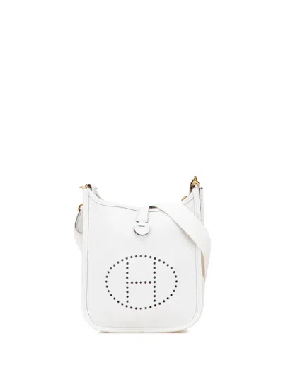 Pre-owned Hermes 2023 Clemence Evelyne Tpm Crossbody Bag In White