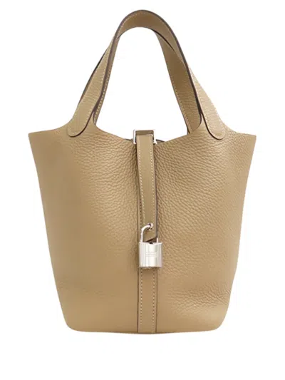 Pre-owned Hermes 2023 Clemence Picotin Lock 18 Handbag In Brown