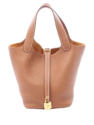 Pre-owned Hermes 2023 Clemence Picotin Lock 18 Handbag In Brown