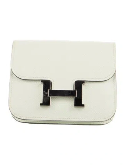 Pre-owned Hermes 2023 Constance Compact Wallet In Green