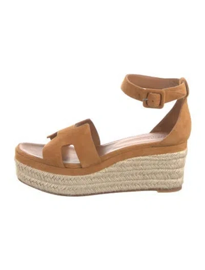 Pre-owned Hermes 2023 Elda Espadrilles In Brown
