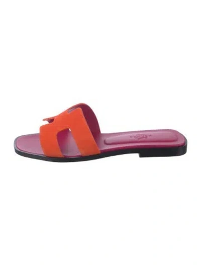 Pre-owned Hermes 2023 H Logo Slides In Red
