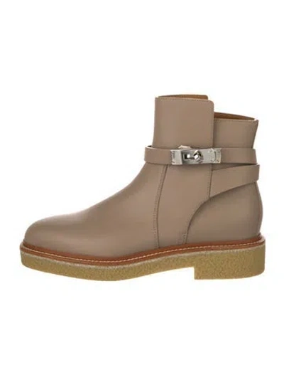 Pre-owned Hermes 2023 History Boots In Neutrals
