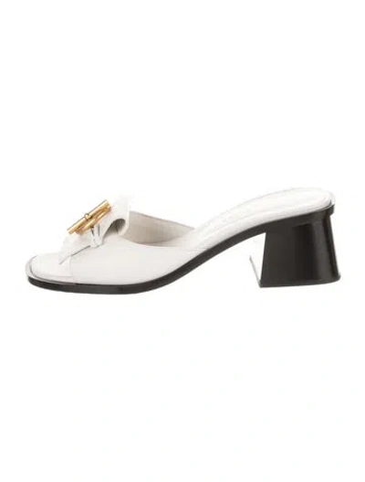 Pre-owned Hermes 2023 Ilot 50 Slides In Neutral