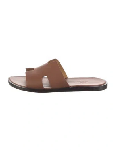 Pre-owned Hermes 2023 Izmir Slides In Brown
