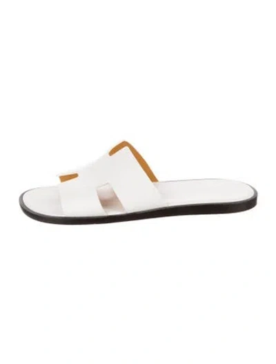Pre-owned Hermes 2023 Izmir Slides In White