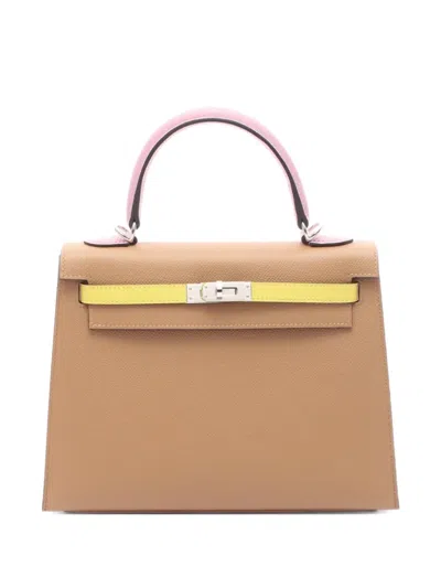 Pre-owned Hermes 2023 Kelly 25 Handbag In Brown