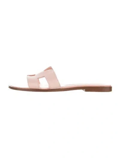 Pre-owned Hermes 2023 Oran Slides In Pink