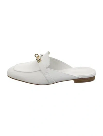 Pre-owned Hermes 2023 oz Loafers In White