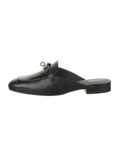 Pre-owned Hermes 2023 oz Mules In Black