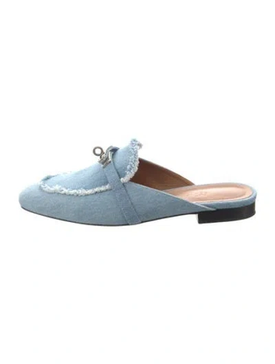 Pre-owned Hermes 2023 oz Mules In Blue