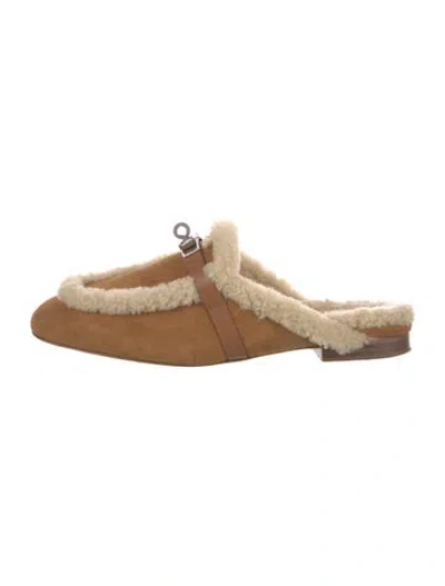 Pre-owned Hermes 2023 oz Mules In Brown