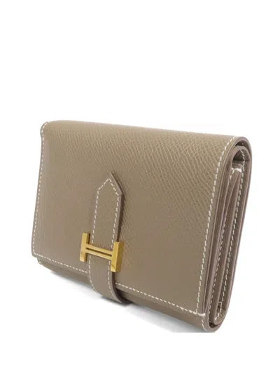 Pre-owned Hermes 2024 Bearn Compact Wallet In Gray