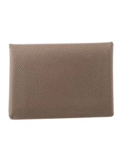 Pre-owned Hermes 2024 Calvi Cardholder In Gray