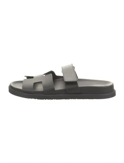 Pre-owned Hermes 2024 Chypre Slides In Black