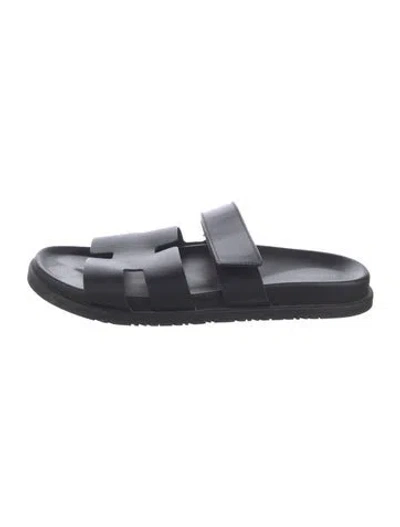 Pre-owned Hermes 2024 Chypre Slides In Black