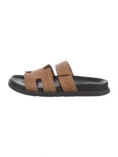 Pre-owned Hermes 2024 Chypre Slides In Brown