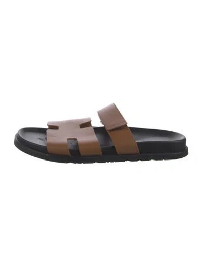 Pre-owned Hermes 2024 Chypre Slides In Brown