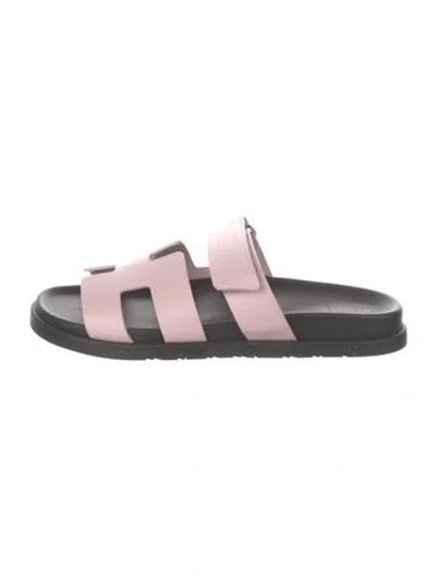 Pre-owned Hermes 2024 Chypre Slides In Pink