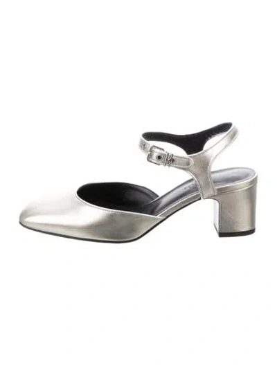 Pre-owned Hermes 2024 Kamilla 60 Slingback Pumps In Silver