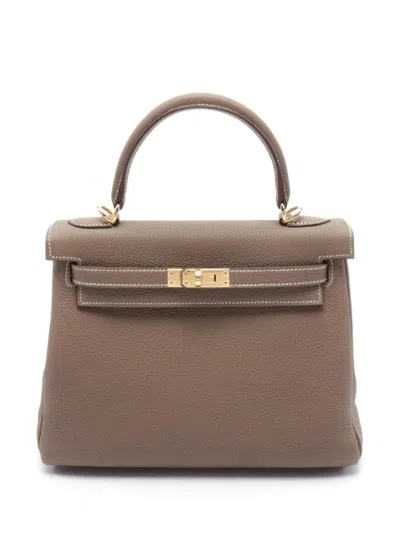 Pre-owned Hermes 2024 Kelly 25 Two-way Handbag In Brown