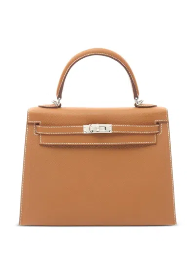 Pre-owned Hermes 2024 Kelly 25 Two-way Handbag In Brown