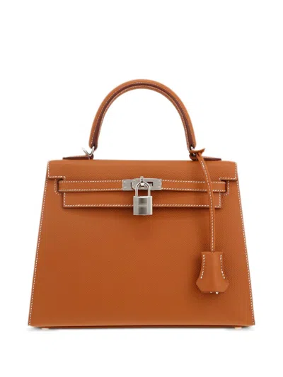 Pre-owned Hermes 2024 Kelly 25 Two-way Handbag In Brown