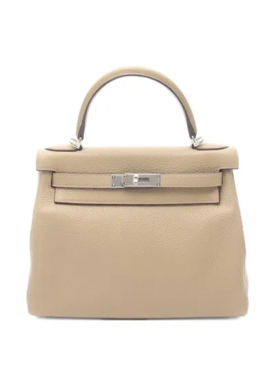 Pre-owned Hermes 2024 Kelly 28 Leather Handbag In Neutral
