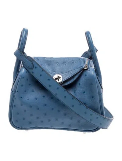 Pre-owned Hermes 2024 Ostrich Mini Lindy Ii 20 In Blue