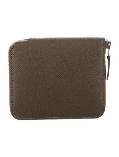 Pre-owned Hermes 2024 Silk'in Compact Wallet In Gray