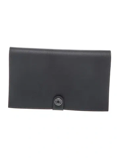 Pre-owned Hermes 2024 Wallet In Grey