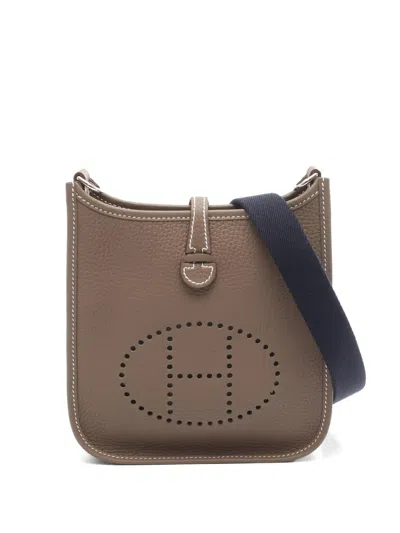 Pre-owned Hermes 2025 16 Evelyne Amazone Shoulder Bag In Brown