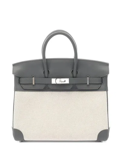 Pre-owned Hermes 2025 25 Birkin Handbag In Neutral